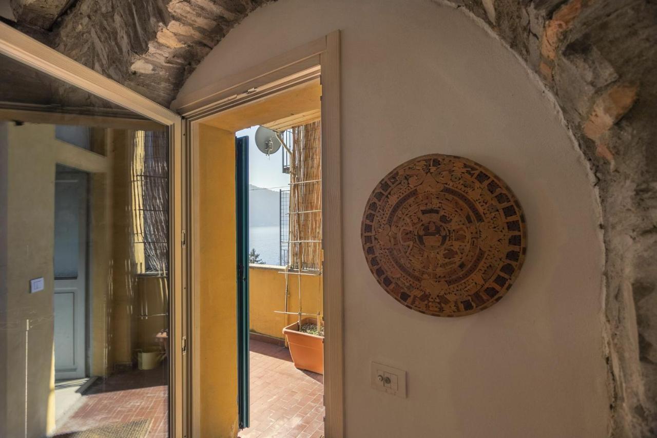 Ca Sbrisiga In Moltrasio By Halldis Exterior photo